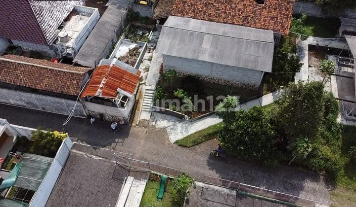 Murah Rumah Villa+kandang Sapi Aktif Strategis Lembang Bandung