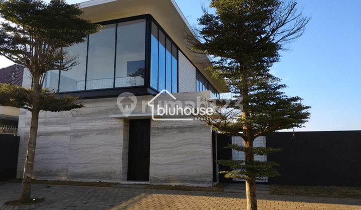 Rumah Sejuk Siap Huni View Gunung di Royal Garden Regency