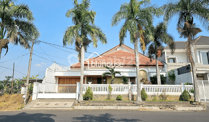 Rumah Semi Furnished Siap Huni Dekat Universitas di Dieng