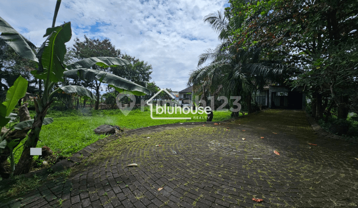 Tempat Usaha Siap Pakai Strategis Dekat Bandara di Araya