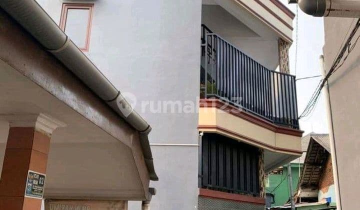 Kosan Eksisting Sudah Terisi Penuh (Full Occupied), Cocok untuk Investor Pemula Hingga Berpengalaman. Rumah Kos-Kosan 2 Lantai + Rooftop - Cipinang, Jakarta Timur