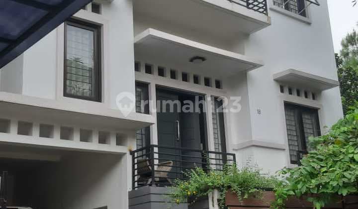 Rumah Modern Minimalis Siap Huni Di Bintaro Sektor 9