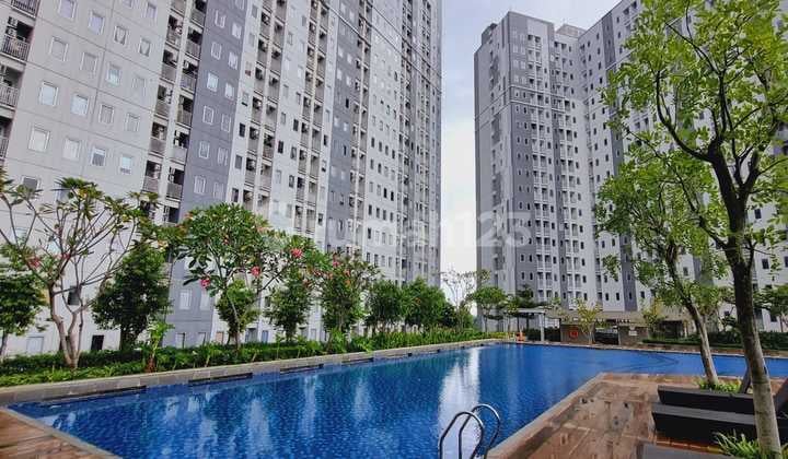 Ready-to-Occupy Apartment in Emerald Bintaro Jaya Sector 9