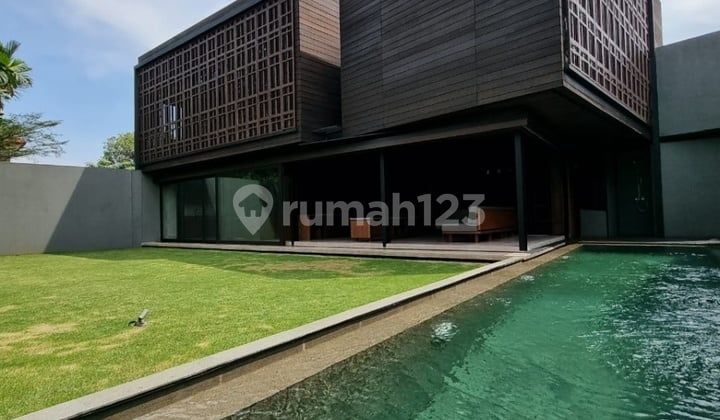 DIJUAL RUMAH MEWAH DESIGN MODERN di RANCAMAYA GOLF ESTATE, BOGOR