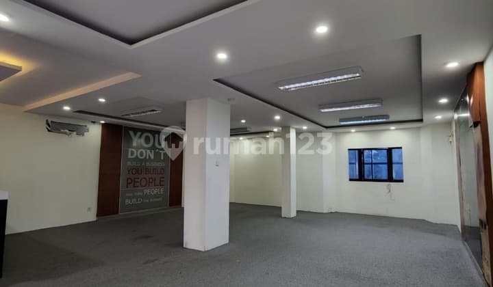 FOR SALE OFFICE / SHOPHOUSE ARTERI PONDOK INDAH on Jl SULTAN ISKANDAR MUDA