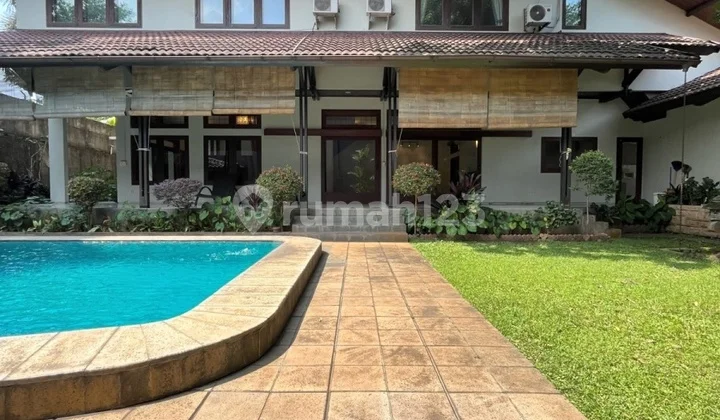 DIJUAL RUMAH LUAS dgn S.POOL di Jl BENDA RAYA / KEMANG, AMPERA