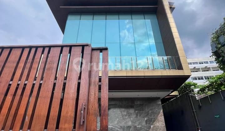 DIJUAL BANGUNAN RUKO MODERN 6 LANTAI di JL. TEUKU CIK DITIRO, JAKPUS