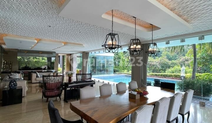 Rumah Mewah Springhill Golf Residences, Jl Benyamin Suaeb, Kemayoran