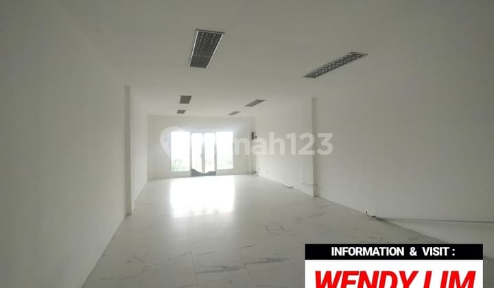 Rukan Permata Senayan Jl Tentara Pelajar, Jaksel