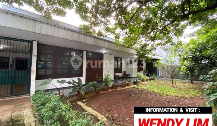 Dijual Rumah At Jl Patiunus, Kebayoran Baru, Jaksel