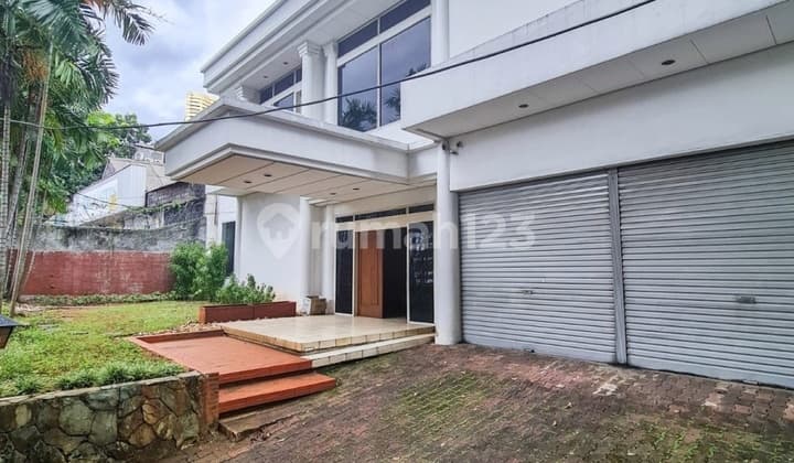Rumah At Jl Lauser, Gunung, Kebayoran Baru