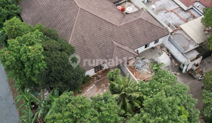 Rumah At Jl Patra Kuningan, Jaksel