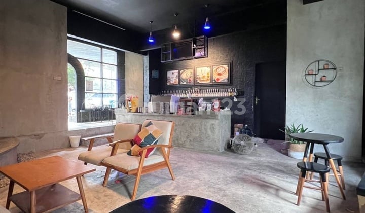 Ruko , Ruang Usaha At Jl Prapanca Raya, Kebayoran Baru