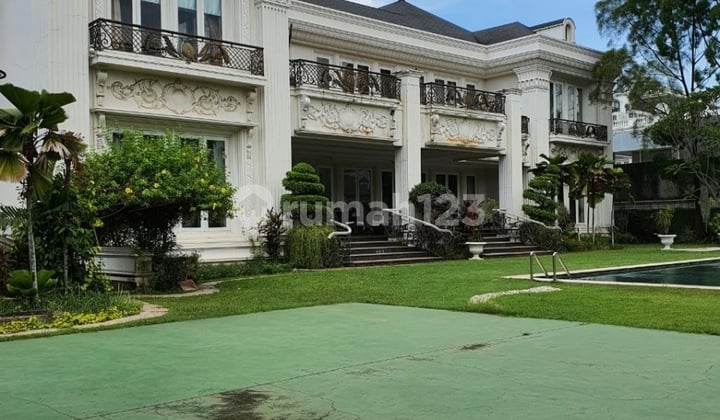 Rumah Spektakuler At Bukit Golf Pondok Indah, Jaksel