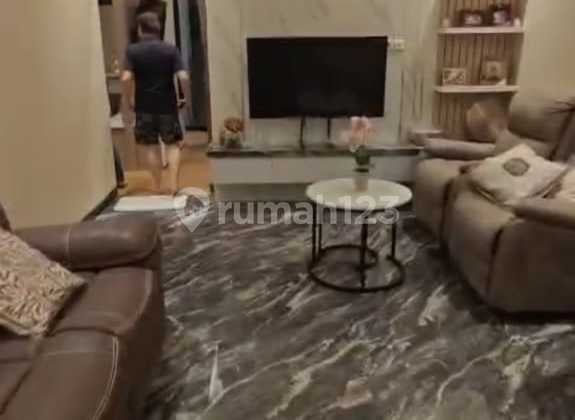 7X18 House in Cengkareng, Luxury Design Fully Furnished Excellent.