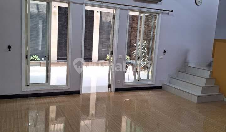 Dijual Rumah Cantik Siap Huni di Cluster Sapphire Phg Gading Serpong