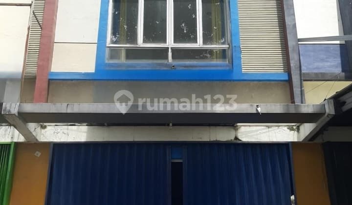 Ruko Strategis di Metland Transyogie, Siap Pakai