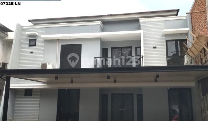 Rumah 2 Lantai, Siap Huni, di Kota Wisata Cibubur