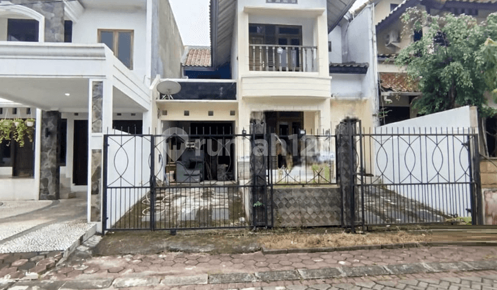 Rumah Bagus Unfurnished Di Raffles Hills