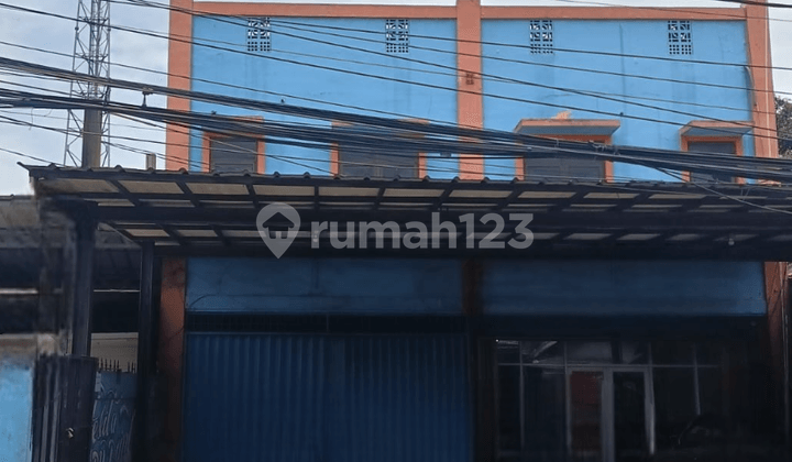 Nice Ready-to-Use Ruko for Rent in Jatisampurna Nice Ready-to-Use Ruko for Rent in Jatisampurna