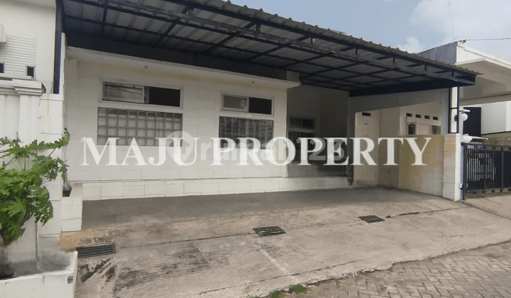 Rumah 2 Lantai di Villa Nusa Indah, Siap Huni