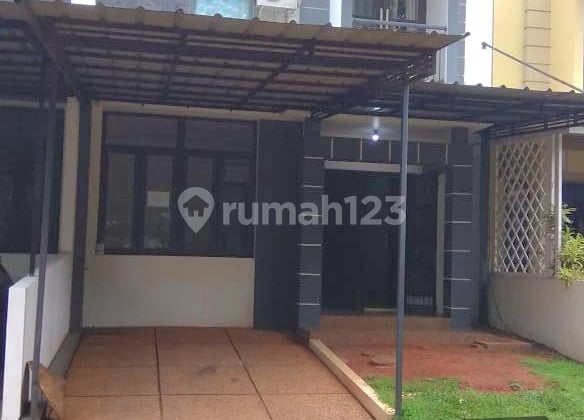 Rumah Cantik 2 Lantai Depan Taman Siap Huni Didalam Cluster Elite Raffles Hills Cibubur