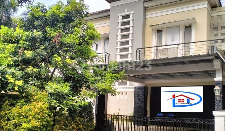 Rumah mewah dan cantik di dalam cluster elite Raffles Hills Cibubur