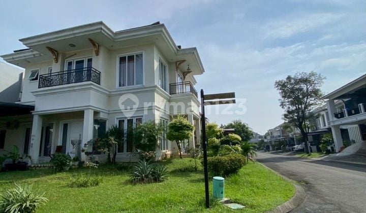 Rumah Mewah Posisi Hoek Furnished Siap Huni Didalam Cluster Elite Kota Wisata Cibubur