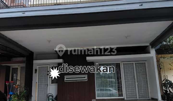 Rumah Cantik 2 Lantai Siap Huni Didalam Cluster Elite Perumahan Raffles Hills Cibubur