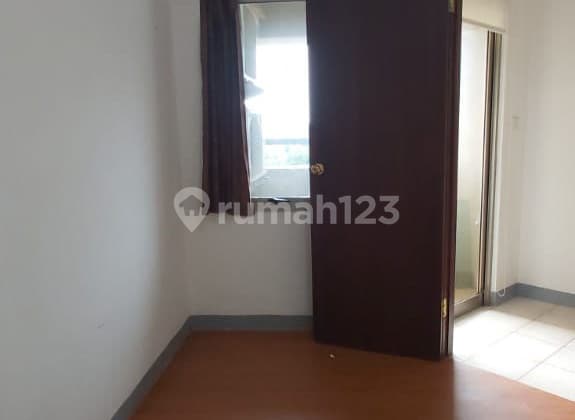 Dijual Mediterania Garden 1 Type 1 Bed Lantai Rendah Siap Huni