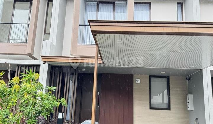 For Sale Summarecon Makassar House Semi-Furnished