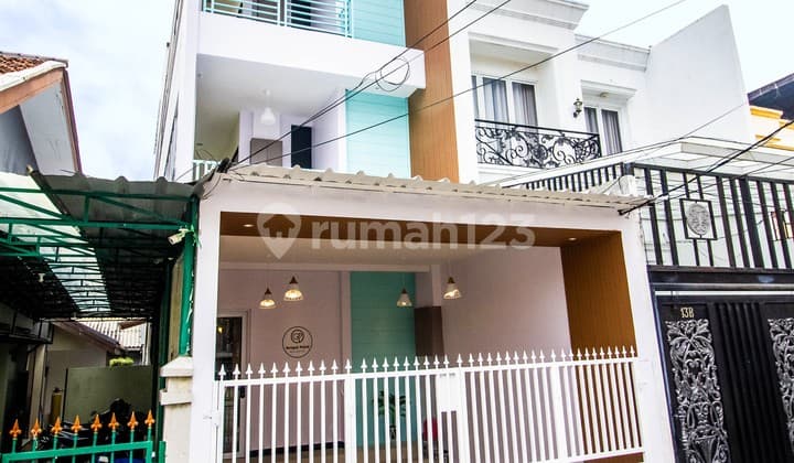 Dijual Rumah Kost Kondisi Bagus Siap Huni Di Grogol Area Jakarta Barat