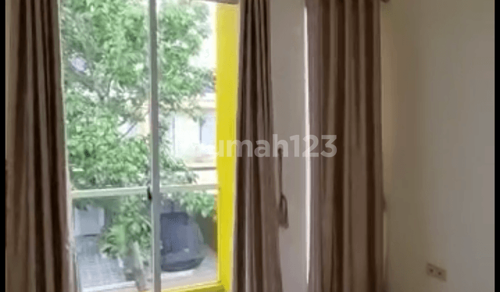 Dijual Rumah Kondisi Bagus Siap Huni Di Green Lake Area Cipondoh Tangerang