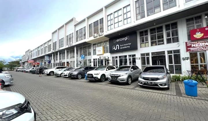 Dijual Ruko 3 Lantai Furnished Berada Di Mozzia Piaza Arae Bsd City Tangsel