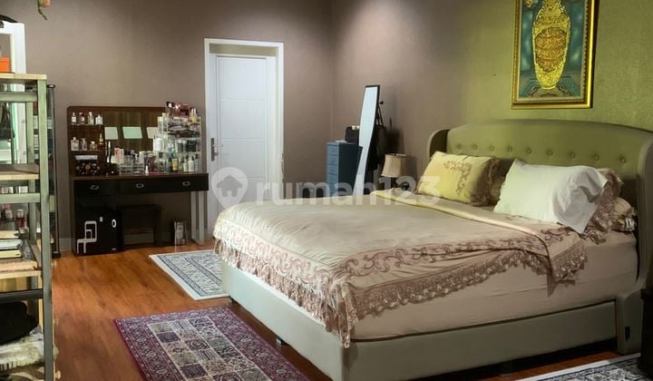 Dijual Rumah Lokasi Strategis di Joglo Area Jakarta Barat