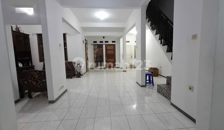 Rumah 2,5 Lantai Murah di Komplek Pondok Mutiara Cimahi Utara