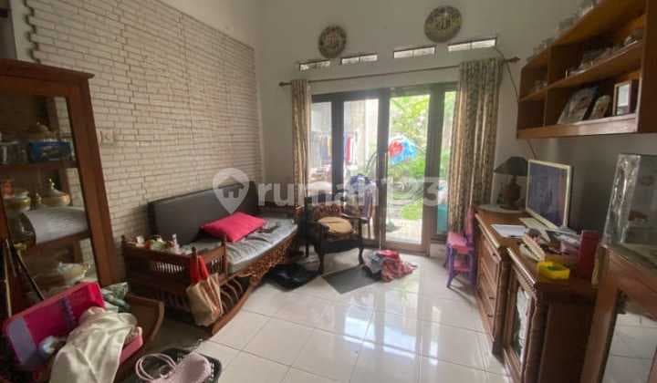 Well-Maintained, Move-In Ready House in Jingganagara, Baru Parahyangan City