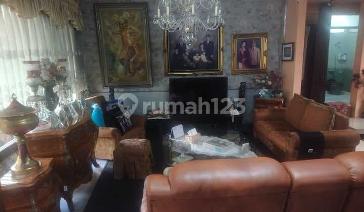Rumah Sangat Terawat Jarang Ada di Jl Supratman Kota Bandung