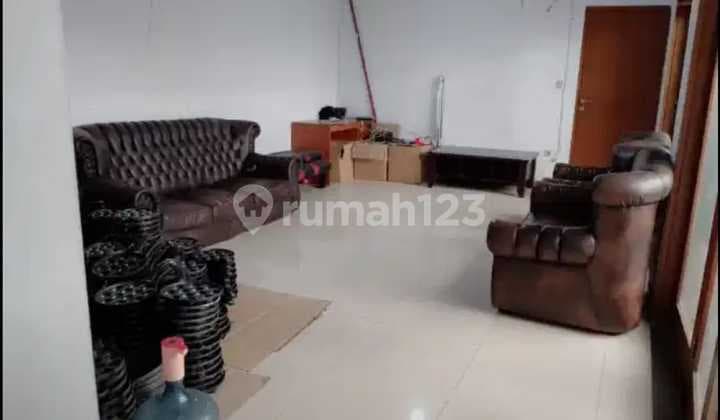 Rumah 2 Lantai Strategis Siap Pakai di Sayap Bkr Bandung