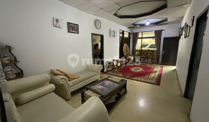 Rumah Tua Hitung Tanah di Sayap Gunung Batu Cimahi Utara