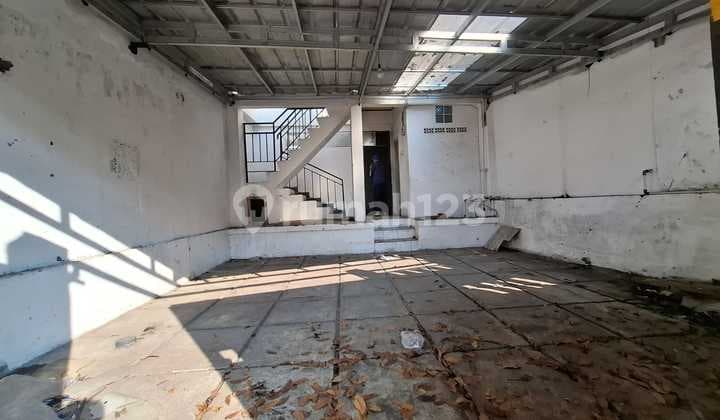 Rumah Pinggir Jalan untuk Usaha d Mainroad Surya Sumantri Bandung