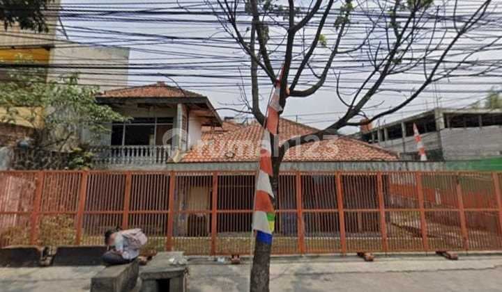 Rumah Tua Strategis untuk Kuliner dll di Jl.Kiara Condong Bandung