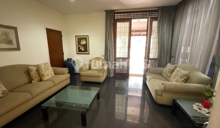 Rumah Pinggir Jalan Jarang Ada di Mainroad Jl.Diponegoro Bandung