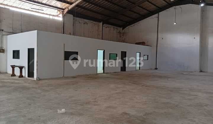 Jual Cepat dan Murah Gudang di Jalan 1 Maret, Kalideres, Jakarta Barat