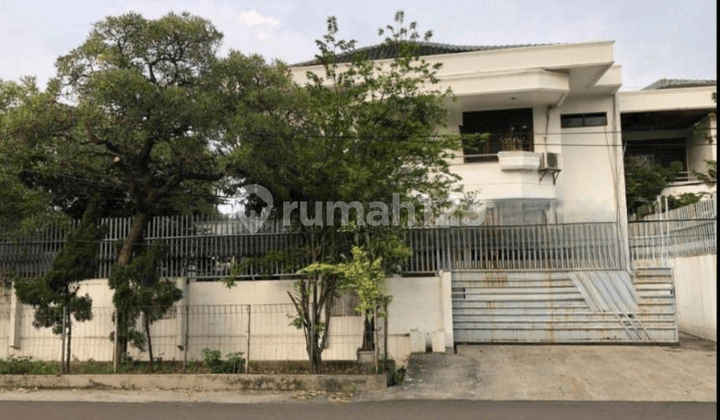 Rumah 2 Lantai Posisi Hook di Taman Ratu Indah , Jakarta Barat