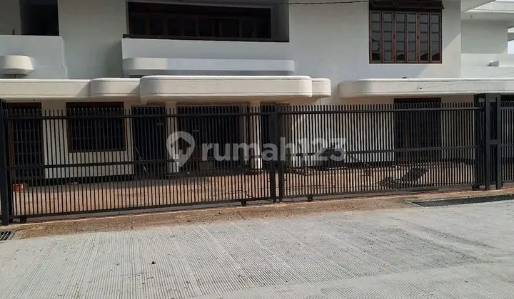Rumah1000 M2' SHM, 2 Lantai