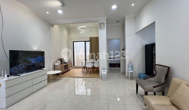 Murah Jual BU Rumah 2 Lt Siap Huni Lt 156 m2 Cluster Canary Thr Spring Gading Serpong