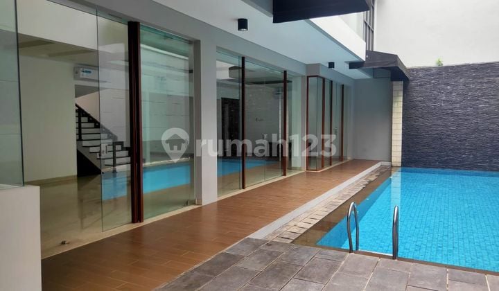 Disewa Rumah Atmosfera Residence jln Kemang Timur Uk 400 m² Furnished Private Pool at Jakarta Selatan