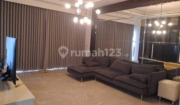 Apartment Dijual Capital Residence SCBD 2br uk 150m2 Furnished Jaksel