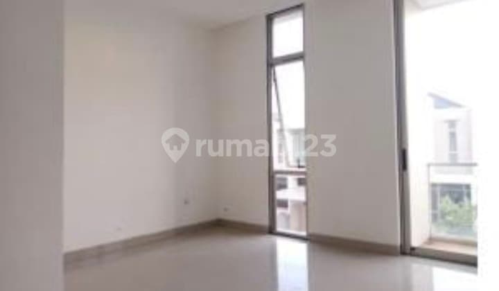 For Rent, Ready to Occupy, House in PIK 2, Size 200M2, North Jakarta